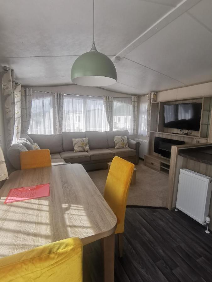 Вилла Caravan In The Cotswolds Сайренстер Экстерьер фото