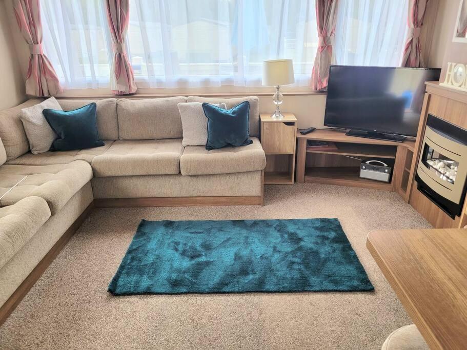 Вилла Caravan In The Cotswolds Сайренстер Экстерьер фото