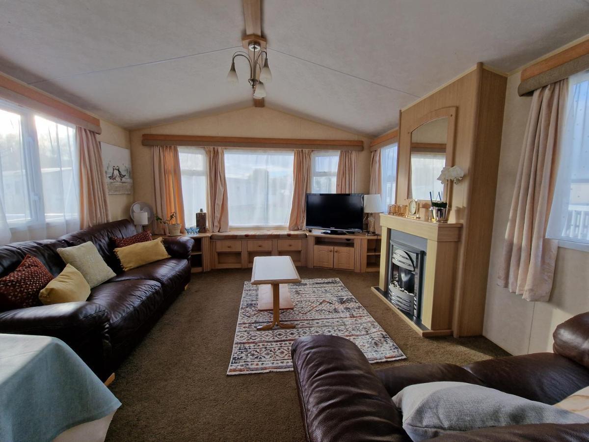 Вилла Caravan In The Cotswolds Сайренстер Экстерьер фото